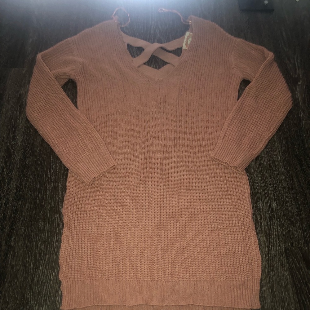 Long sleeve V-neck sweater